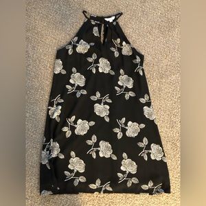 Women’s black and white floral dress
